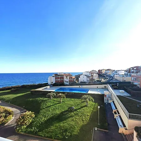 Apartment Climatise Avec Piscine Et Parking A 20m De La - Fr-1-607-75 Agde